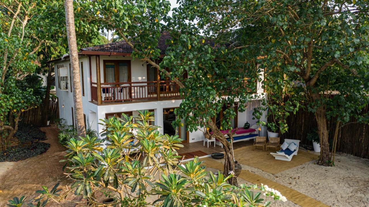 Saffronstays Stella Maris - Luxury Beach Front Villa Near Redi Beach Querim Kültér fotó