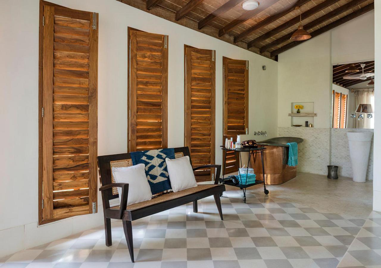Saffronstays Stella Maris - Luxury Beach Front Villa Near Redi Beach Querim Kültér fotó