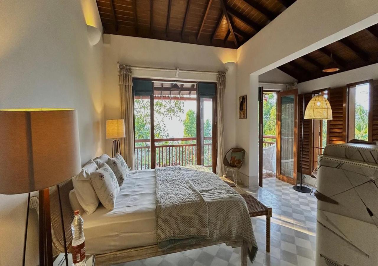 Saffronstays Stella Maris - Luxury Beach Front Villa Near Redi Beach Querim Kültér fotó