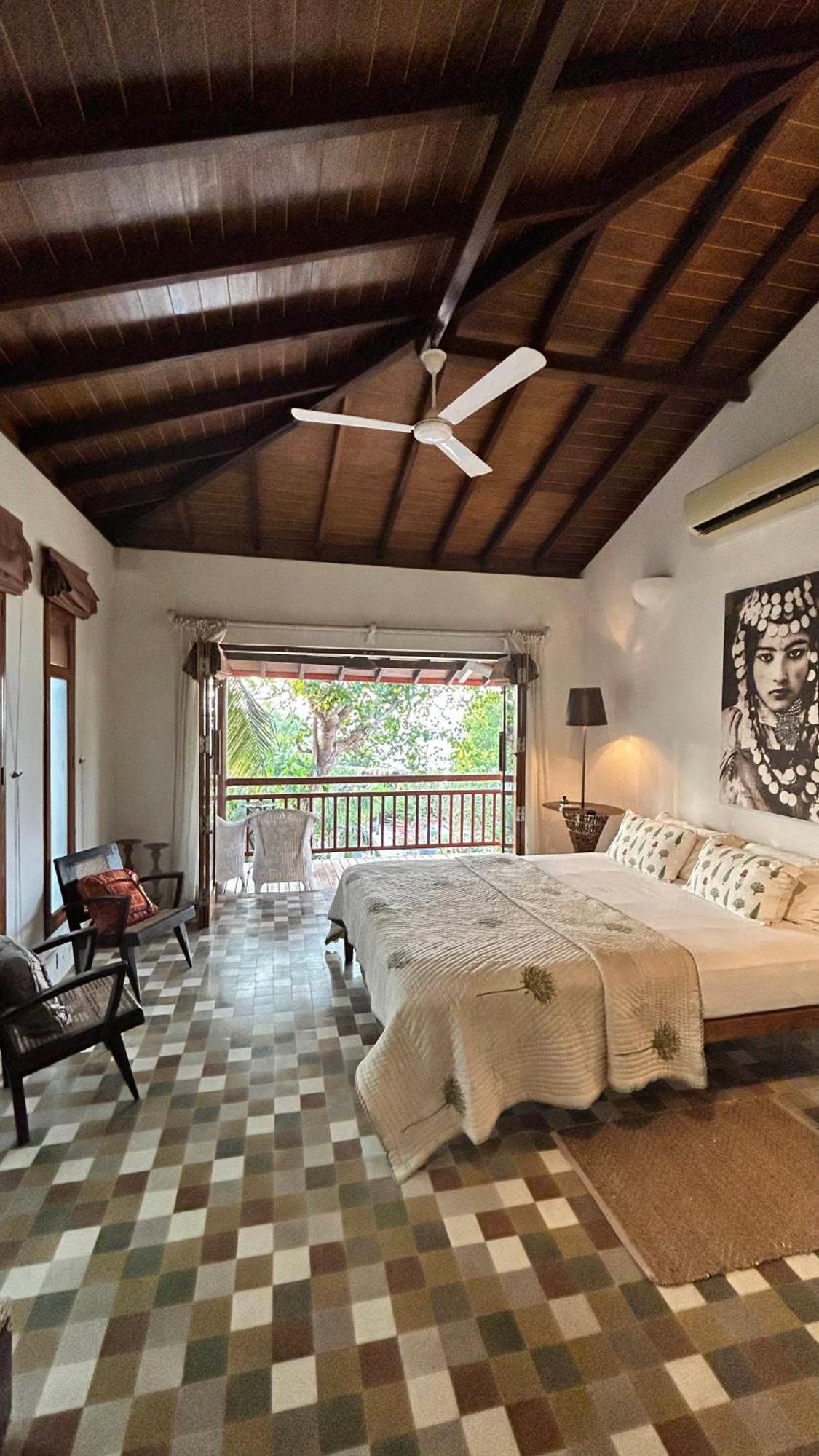 Saffronstays Stella Maris - Luxury Beach Front Villa Near Redi Beach Querim Kültér fotó