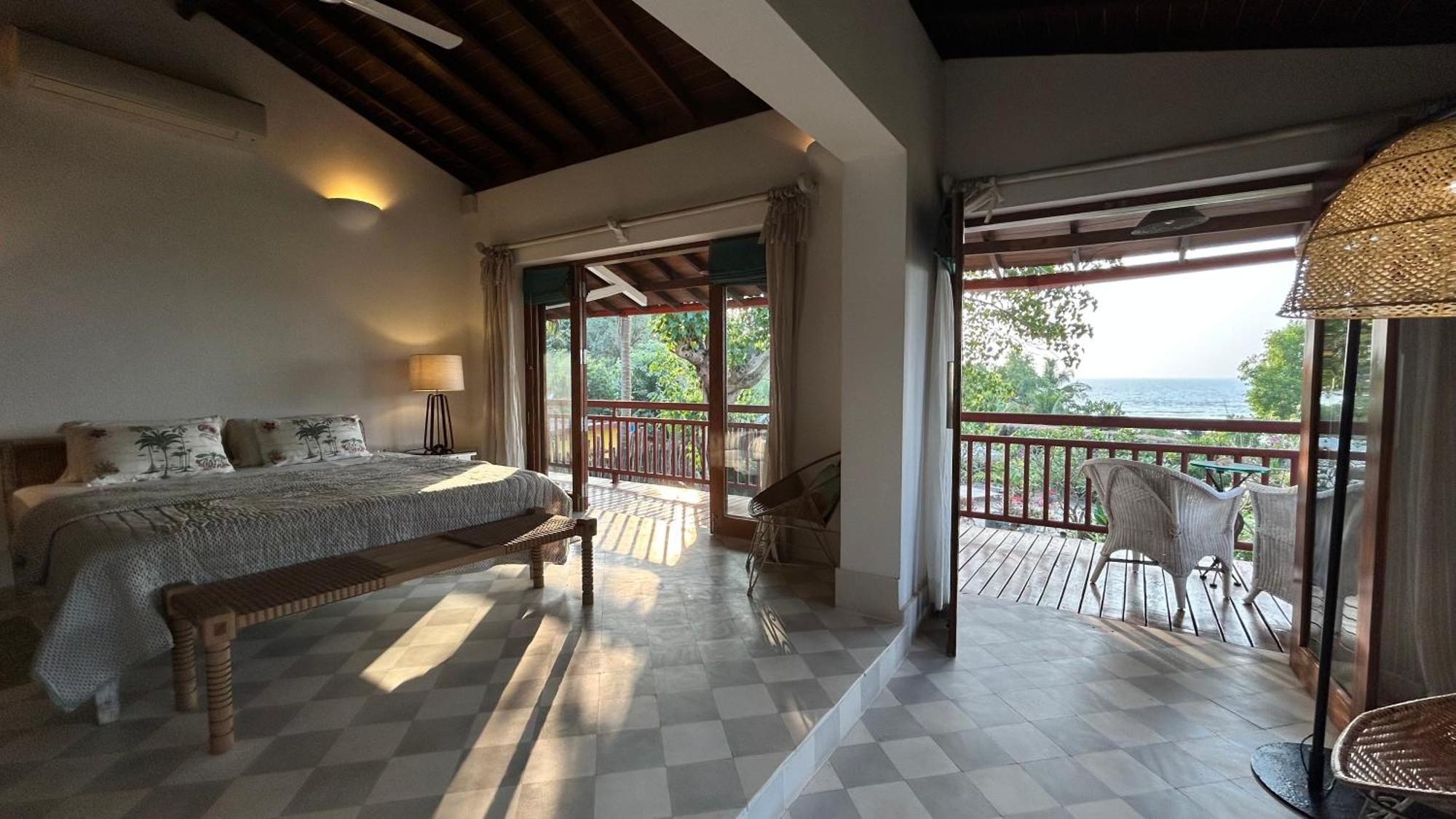 Saffronstays Stella Maris - Luxury Beach Front Villa Near Redi Beach Querim Kültér fotó